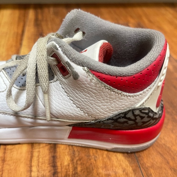 JORDAN 3 RETRO FIRE RED Youth 1‎ - Picture 8 of 9